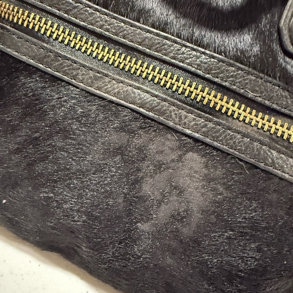 orYANY Black Leather Cow Hide Large Satchel Crossbody Handbag - Picture 15 of 16